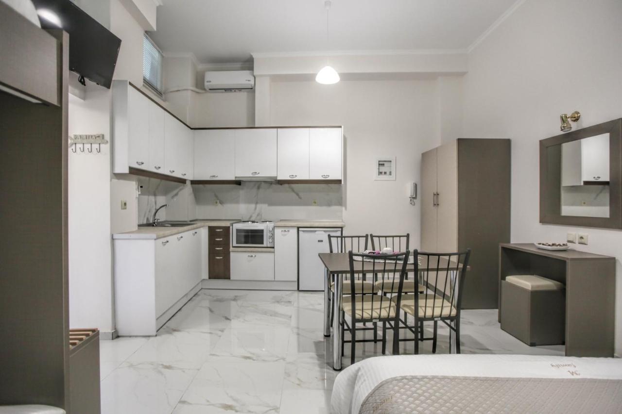 Del Sol #3 Meteora Luxurious Family Suites Калампака Екстериор снимка
